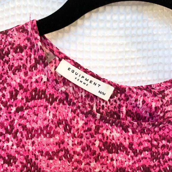 Equipment | Pink Silk Sleeveless Blouse - Picture 2 of 6